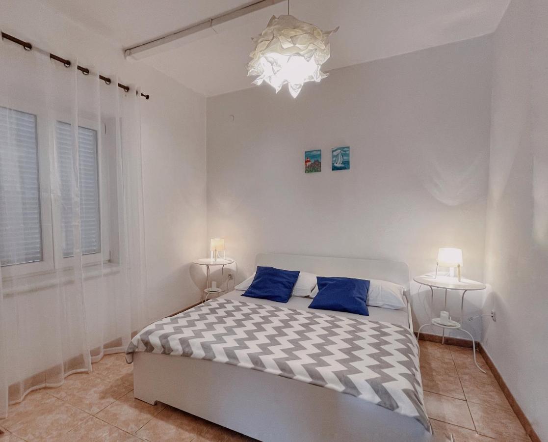 Apartments Zoricic Novi Vinodolski Esterno foto